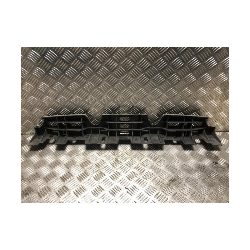 Support de pare chocs arriere RENAULT TWINGO 2 PHASE 2 d’occasion