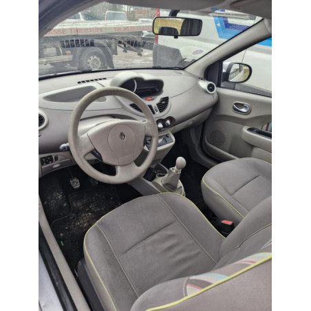 Feu arriere principal droit (feux) RENAULT TWINGO 2 PHASE 2 d’occasion