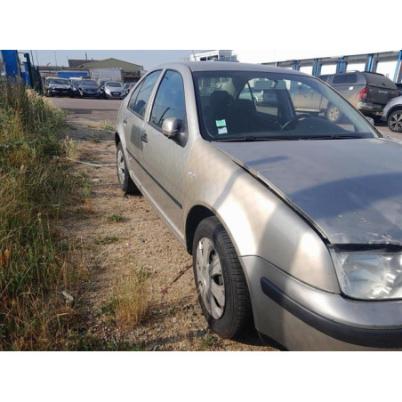 Cardan gauche (transmission) VOLKSWAGEN BORA d’occasion