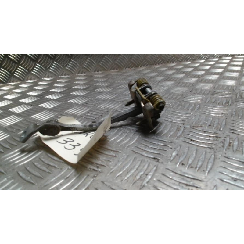 Tirant de porte arriere gauche RENAULT CLIO 2 PHASE 1 d’occasion
