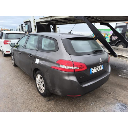 Support de pare chocs arriere PEUGEOT 308 2 SW PHASE 2 BREAK d’occasion