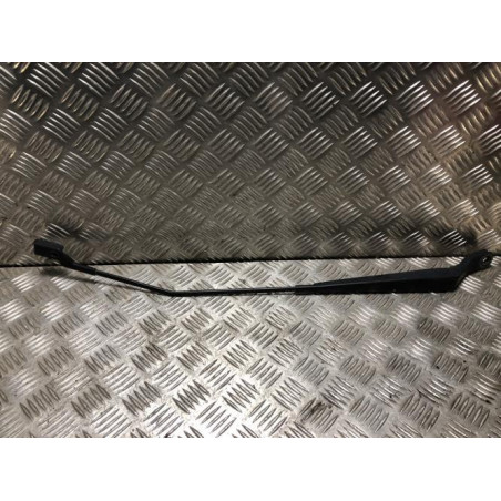 Bras essuie glace avant droit RENAULT TWINGO 2 PHASE 2 d’occasion