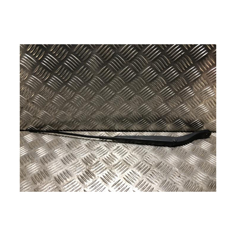 Bras essuie glace avant gauche RENAULT CLIO 3 PHASE 2 d’occasion