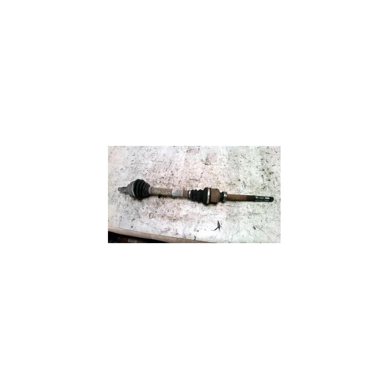 Cardan droit (transmission) PEUGEOT 207 PHASE 2 d’occasion