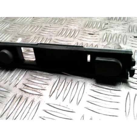 Platine feu arriere gauche RENAULT KANGOO 1 PHASE 1 d’occasion