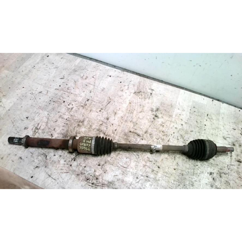 Cardan droit (transmission) RENAULT CLIO 3 PHASE 2 d’occasion