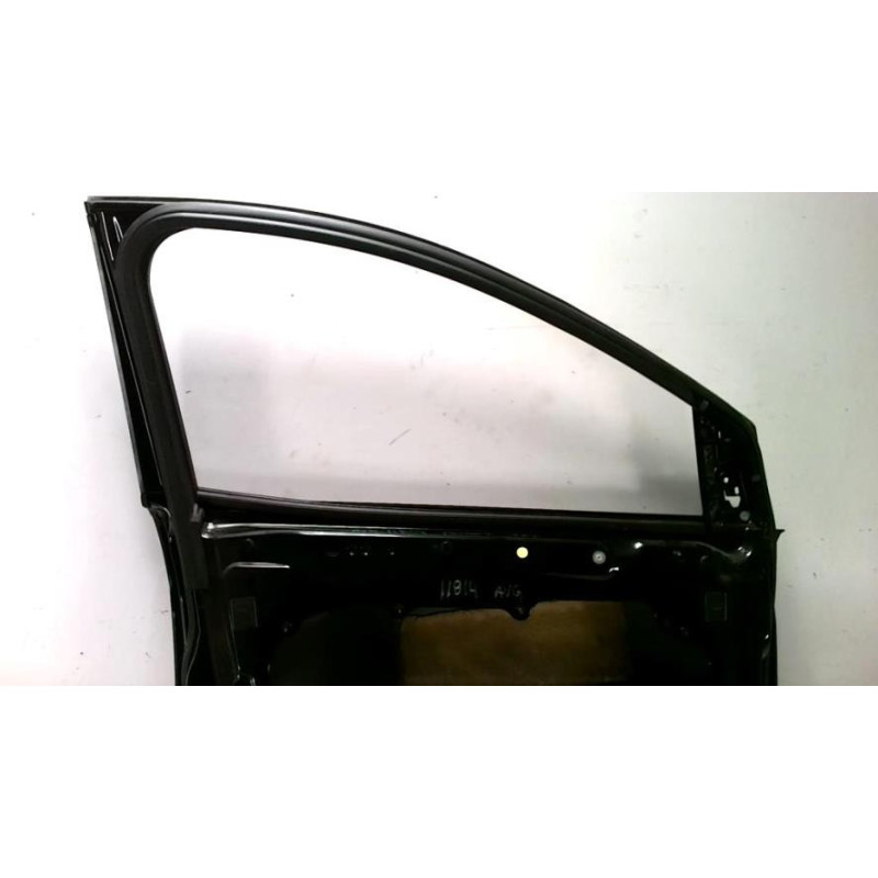 Porte avant gauche FORD FOCUS 2 PHASE 2 d’occasion
