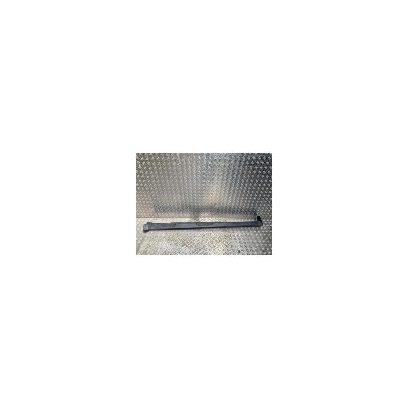 Bas de caisse droit DACIA DUSTER 3 d’occasion