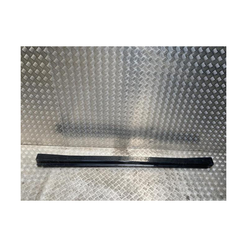 Bas de caisse droit RENAULT MEGANE 5 d’occasion