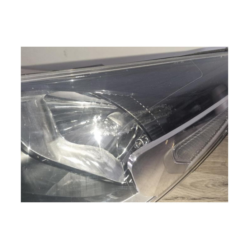 Optique avant principal gauche (feux)(phare) KIA RIO 4 PHASE 1 d’occasion