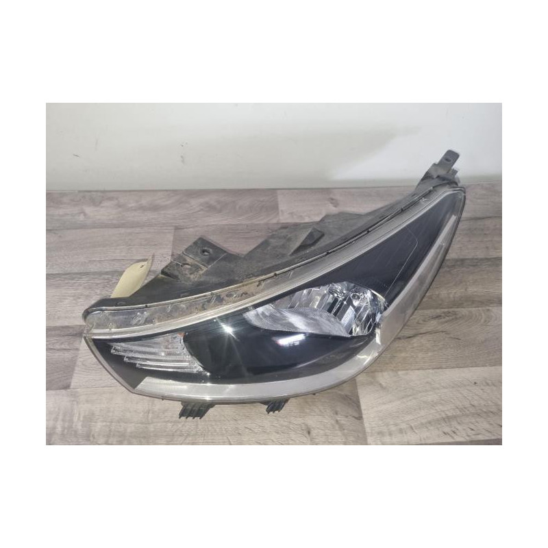 Optique avant principal gauche (feux)(phare) KIA RIO 4 PHASE 1 d’occasion