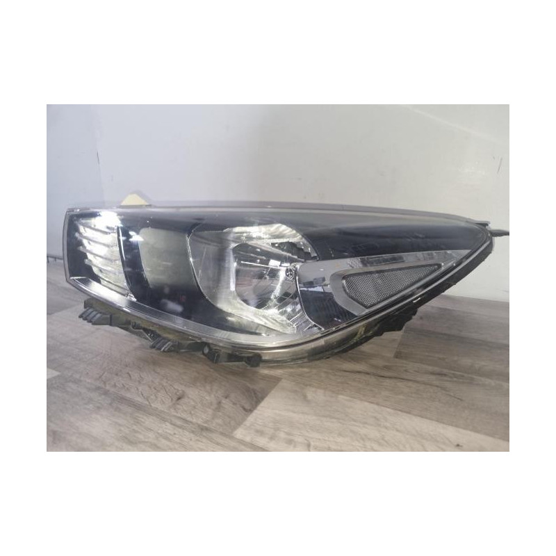 Optique avant principal gauche (feux)(phare) KIA RIO 4 PHASE 1 d’occasion