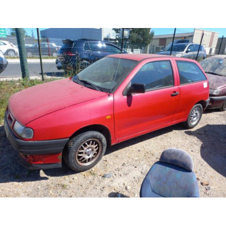 Platine feu arriere gauche SEAT IBIZA 2 PHASE 1 d’occasion