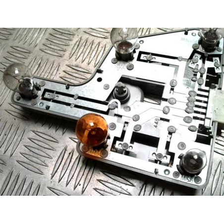 Platine feu arriere gauche MERCEDES CLASSE C 202 PHASE 2 d’occasion