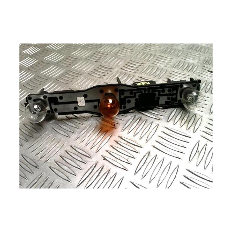 Platine feu arriere gauche NISSAN MICRA 3 PHASE 1 d’occasion