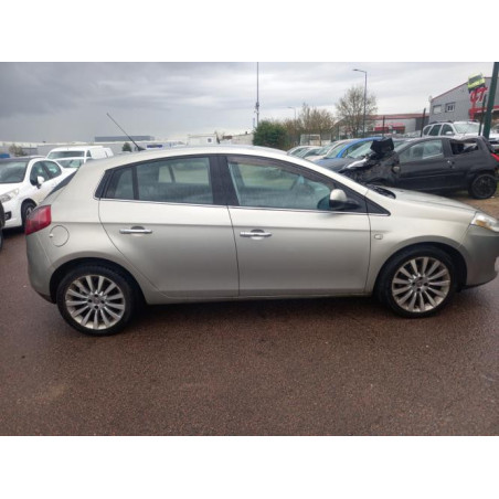 Feu arriere principal droit (feux) FIAT BRAVO 2 d’occasion