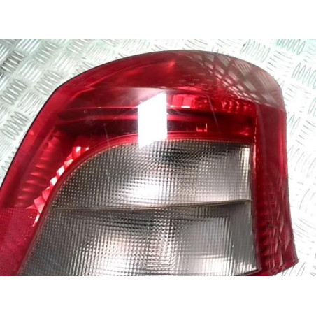 Feu arriere principal droit (feux) TOYOTA YARIS 2 PHASE 1 d’occasion