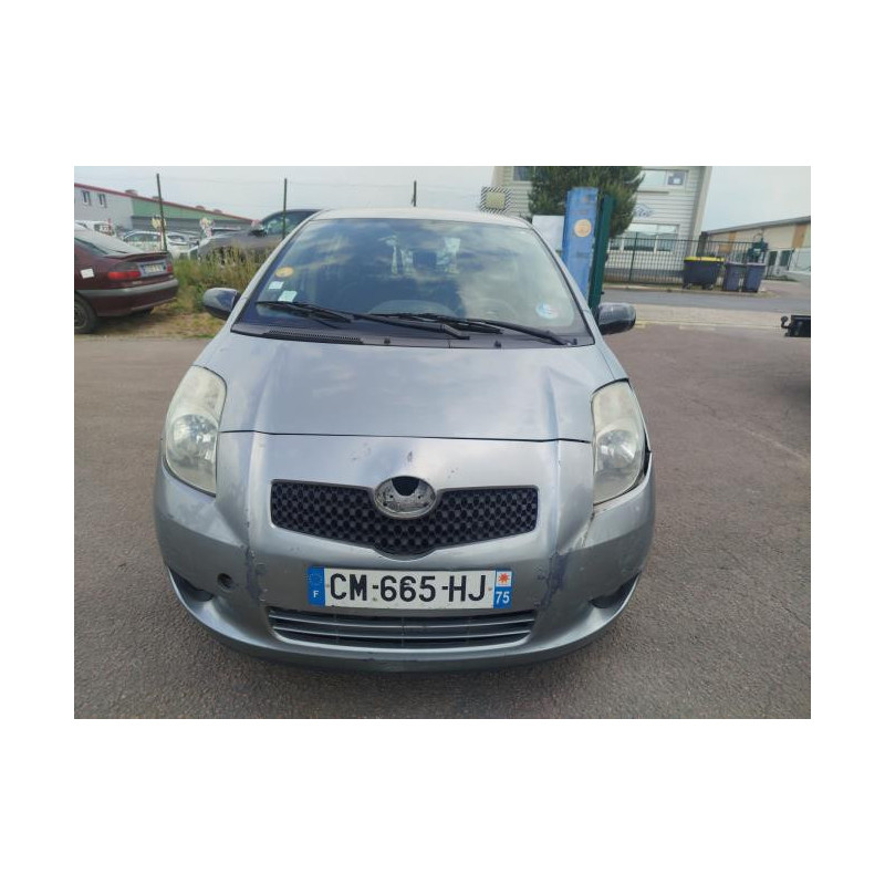 Feu arriere principal droit (feux) TOYOTA YARIS 2 PHASE 1 d’occasion
