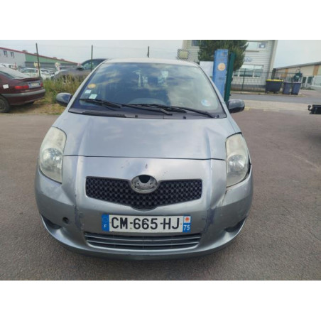 Feu arriere principal droit (feux) TOYOTA YARIS 2 PHASE 1 d’occasion