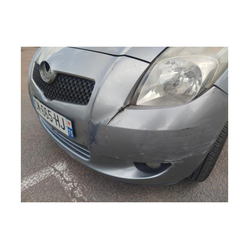 Feu arriere principal droit (feux) TOYOTA YARIS 2 PHASE 1 d’occasion