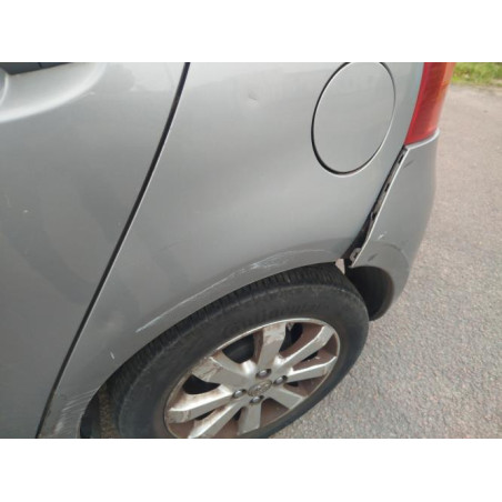 Feu arriere principal droit (feux) TOYOTA YARIS 2 PHASE 1 d’occasion