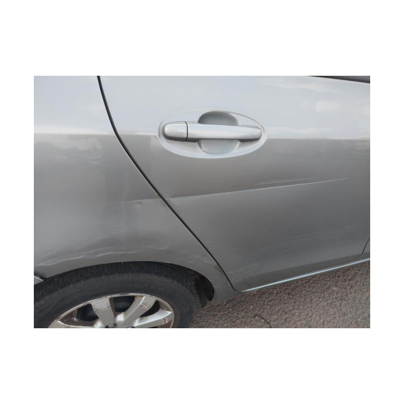 Feu arriere principal gauche (feux) TOYOTA YARIS 2 PHASE 1 d’occasion