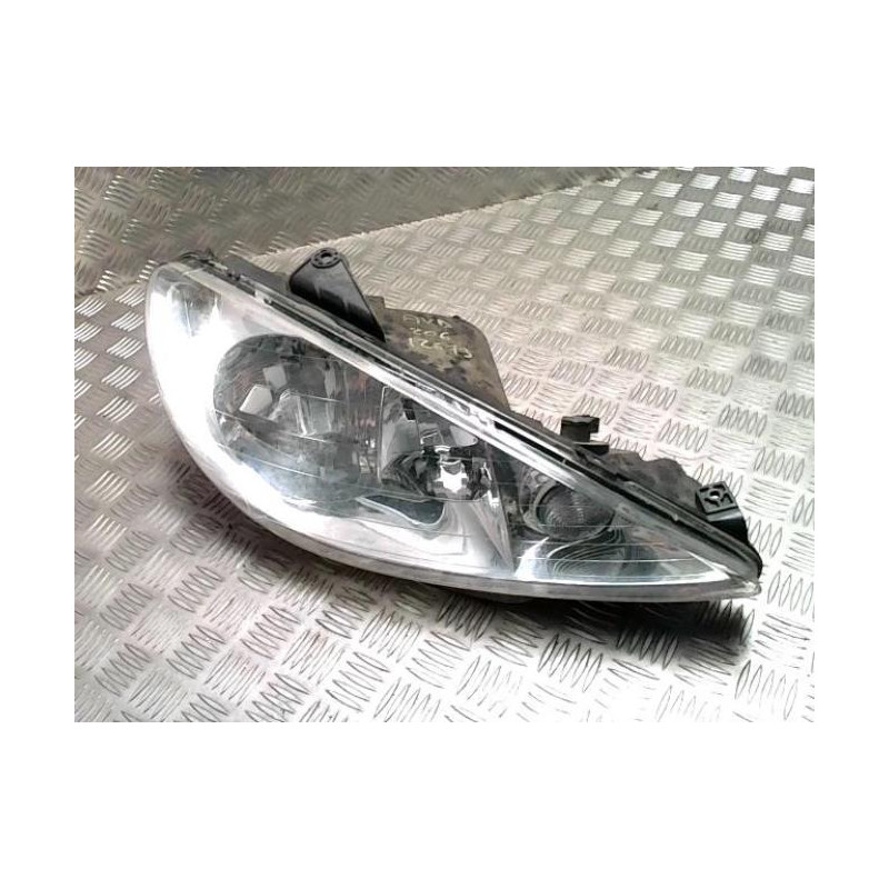 Optique avant principal droit (feux)(phare) PEUGEOT 206 PHASE 2 d’occasion