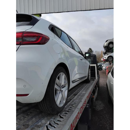 Vitre arriere gauche RENAULT CLIO 5 PHASE 1 d’occasion