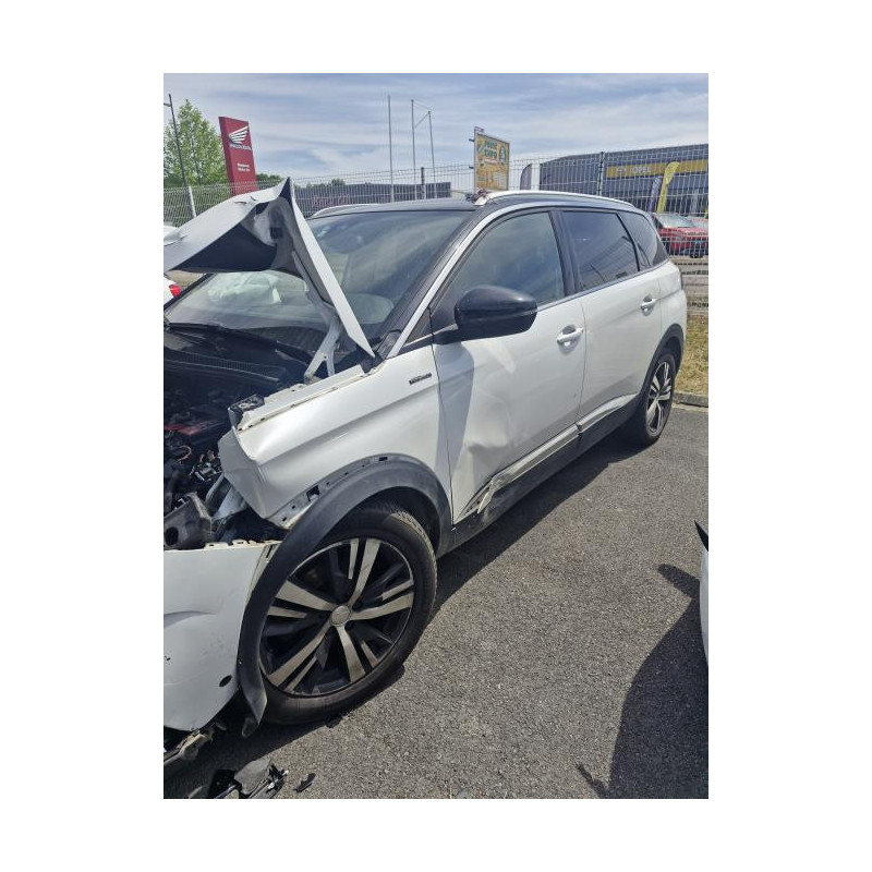 Charniere de porte avant gauche PEUGEOT 5008 2 PHASE 1 d’occasion