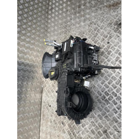 Bloc chauffage TOYOTA YARIS 4 d’occasion