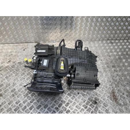 Bloc chauffage TOYOTA YARIS 4 d’occasion
