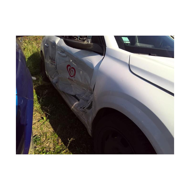 Baie de pare brise PEUGEOT 208 2 d’occasion