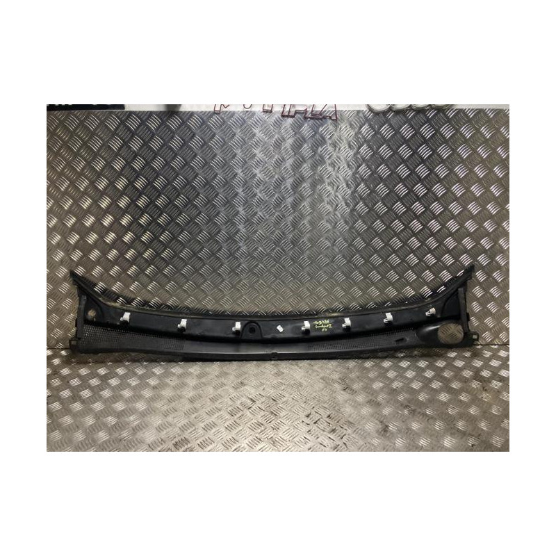 Baie de pare brise DACIA SANDERO 2 PHASE 1 d’occasion