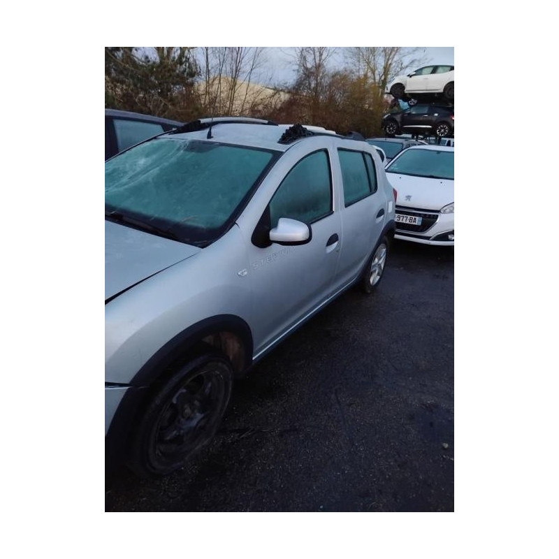 Baie de pare brise DACIA SANDERO 2 PHASE 1 d’occasion