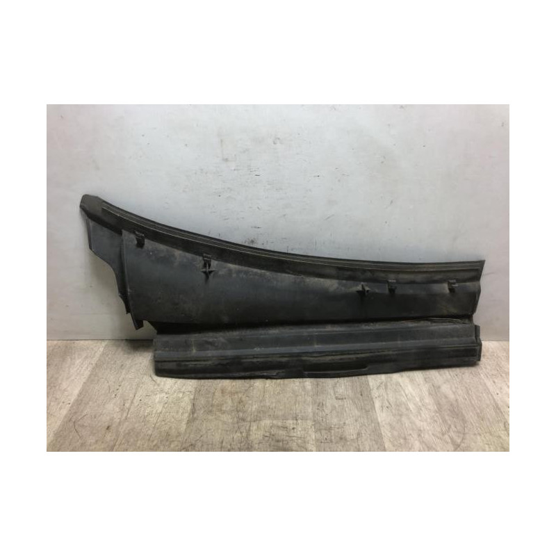 Baie de pare brise PEUGEOT 406 COUPE d’occasion