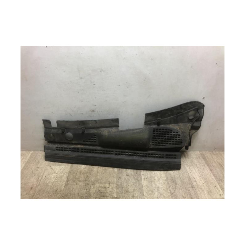 Baie de pare brise PEUGEOT 406 COUPE d’occasion