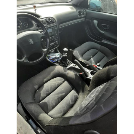 Baie de pare brise PEUGEOT 406 COUPE d’occasion