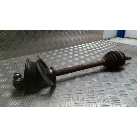 Cardan gauche (transmission) RENAULT CLIO 2 PHASE 2 d’occasion