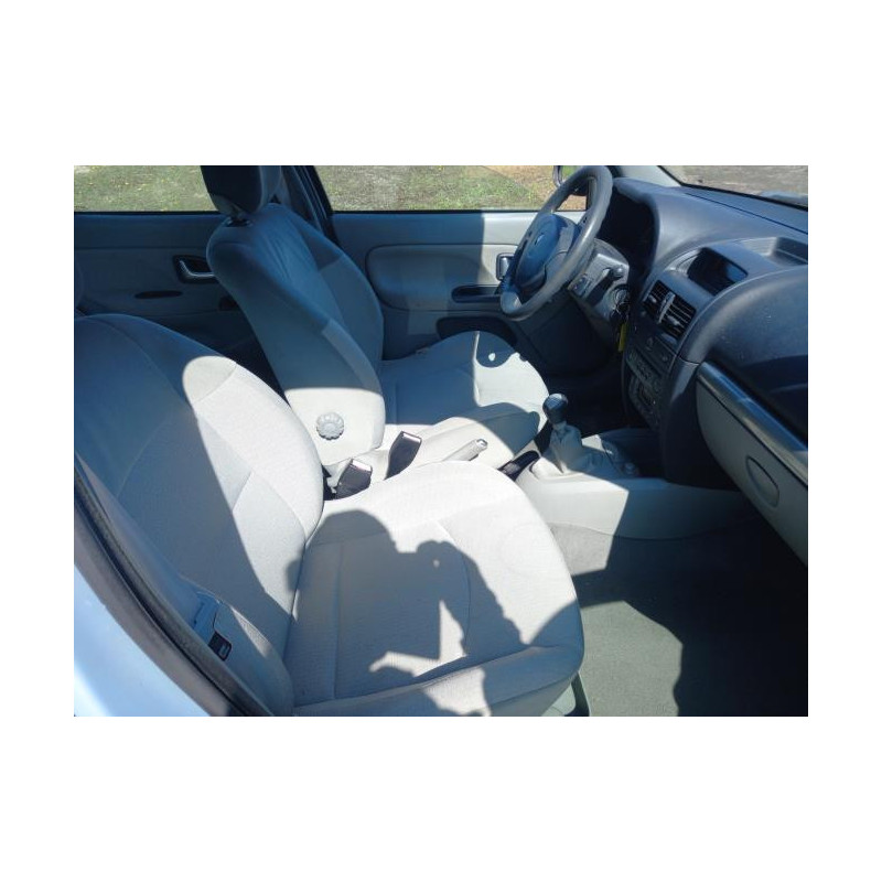 Cardan gauche (transmission) RENAULT CLIO 2 PHASE 2 d’occasion