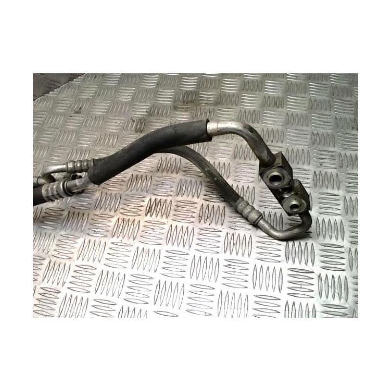 Tuyau de climatisation FORD FIESTA 6 PHASE 1 d’occasion