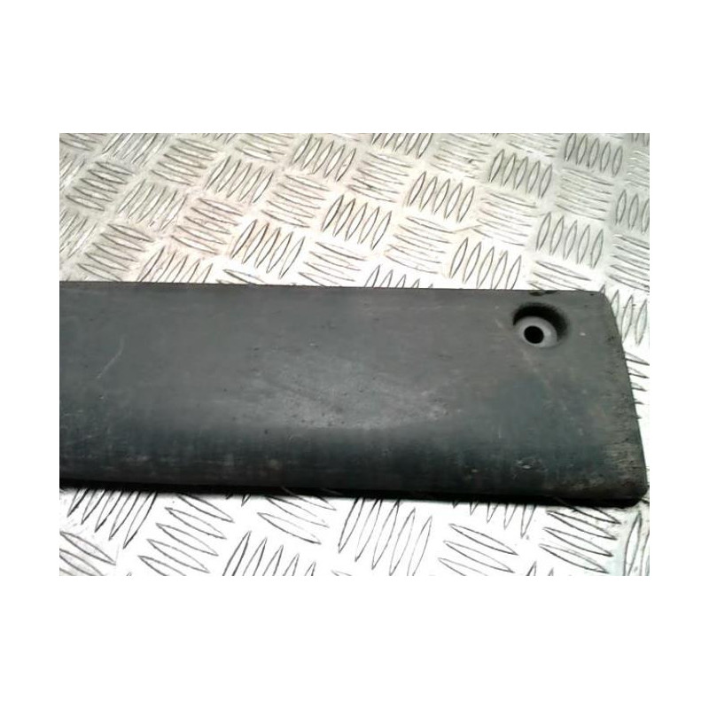 Baguette de porte avant droite RENAULT MASTER 2 PHASE 2 d’occasion