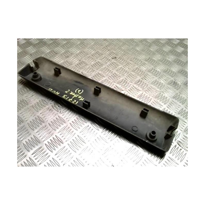Baguette de porte avant droite RENAULT MASTER 2 PHASE 2 d’occasion