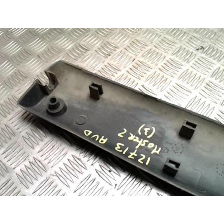 Baguette de porte avant droite RENAULT MASTER 2 PHASE 2 d’occasion