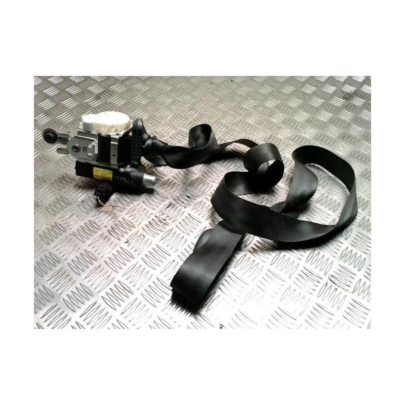 Ceinture avant gauche RENAULT CLIO 3 PHASE 1 d’occasion