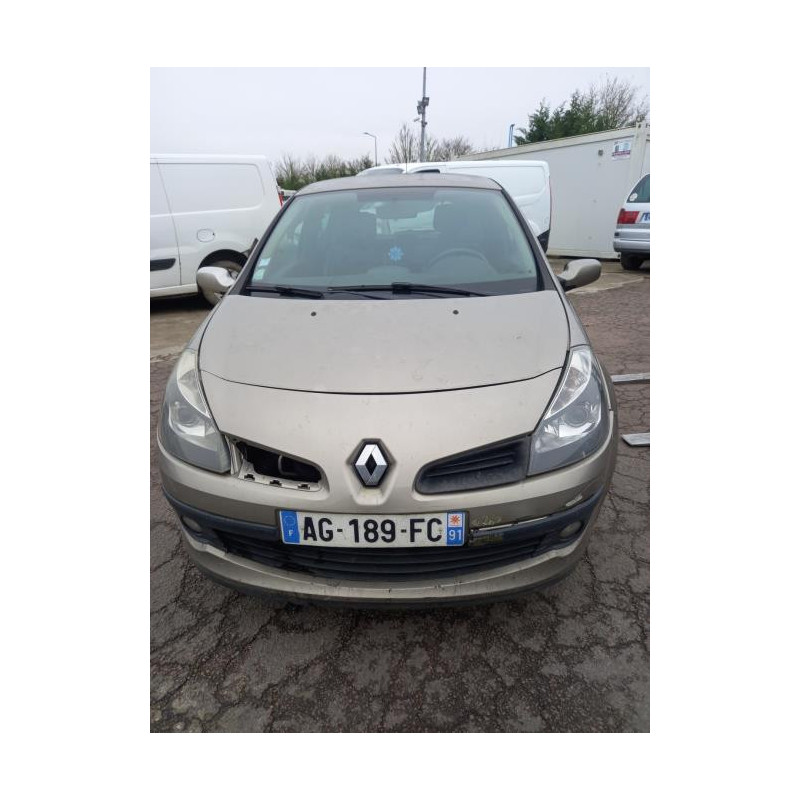 Ceinture avant gauche RENAULT CLIO 3 PHASE 1 d’occasion