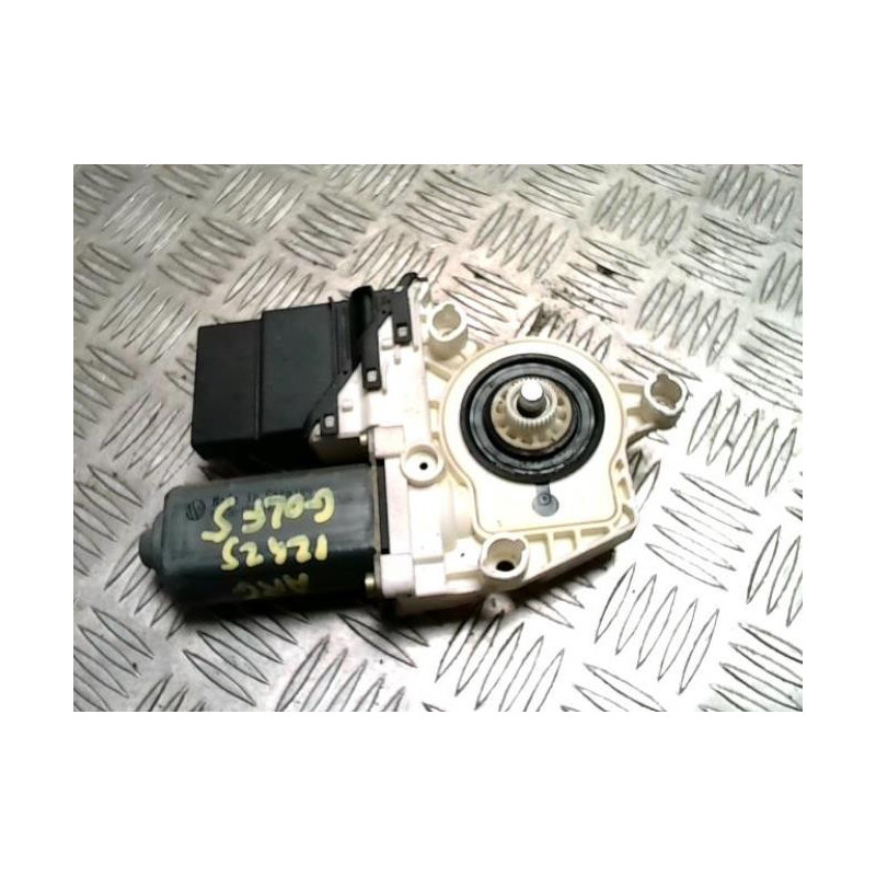 Moteur leve vitre arriere gauche VOLKSWAGEN GOLF 5 d’occasion
