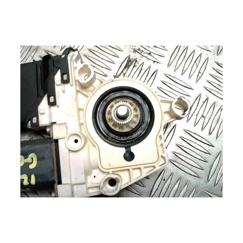 Moteur leve vitre arriere gauche VOLKSWAGEN GOLF 5 d’occasion
