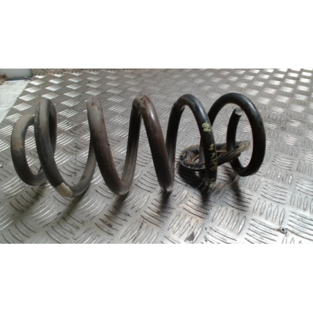 Ressort de suspension arriere TOYOTA RAV4 3 PHASE 3 d’occasion