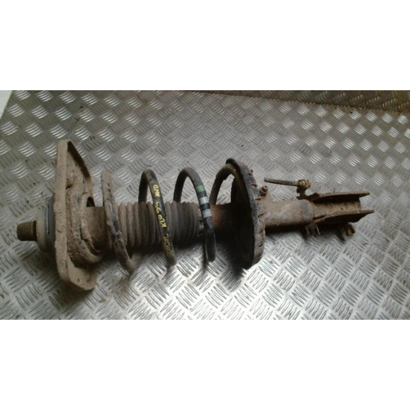 Amortisseur avant droit FIAT SCUDO 2 d’occasion