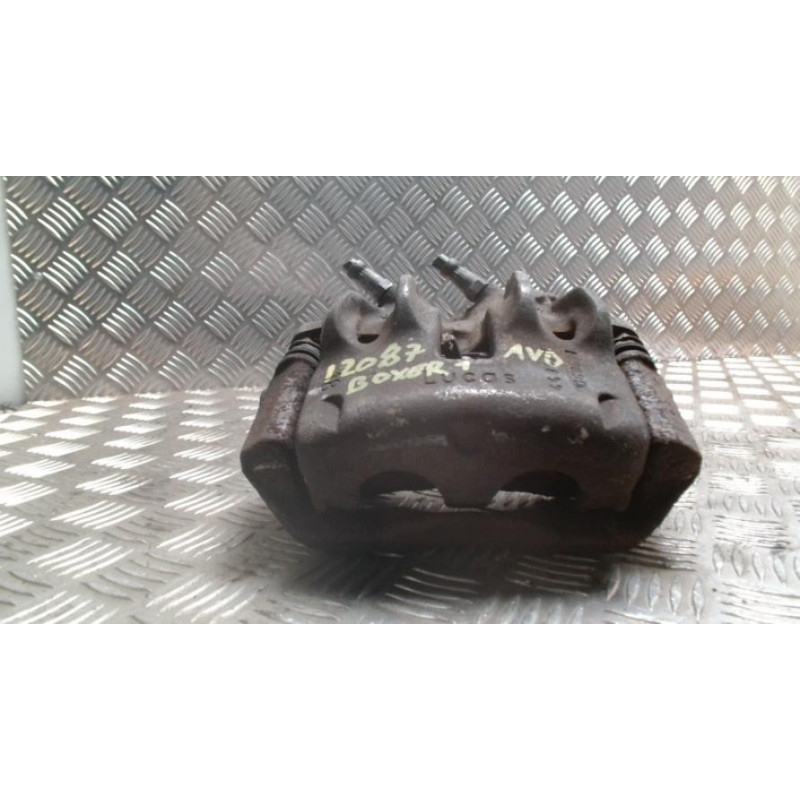 Etrier avant droit (freinage) PEUGEOT BOXER 1 d’occasion